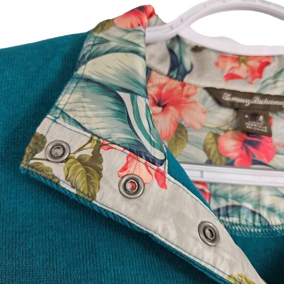 Tommy Bahama Womens Pullover Sweater Size M Floral Satin Trim Snap Collar - Picture 7 of 8